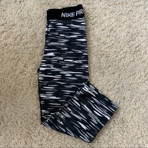 Nike Pro leggings